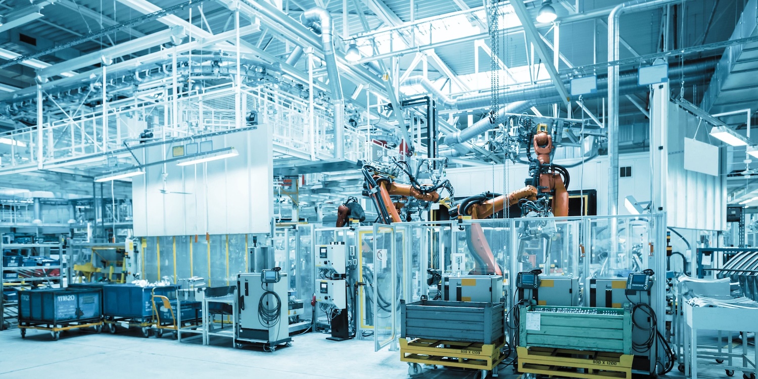 New blog imagery - manufacturing report 525