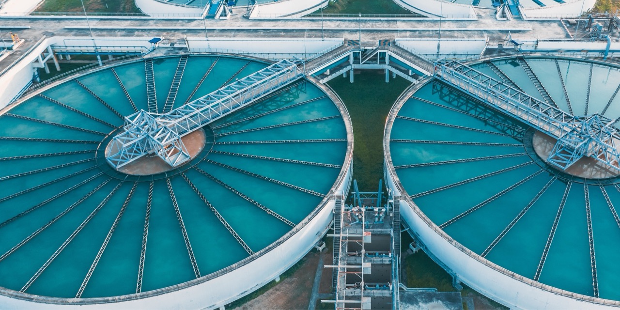 New blog imagery - utilities report 525